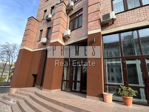 комерційна за адресою Олександра Кониського вул., 28А-30А