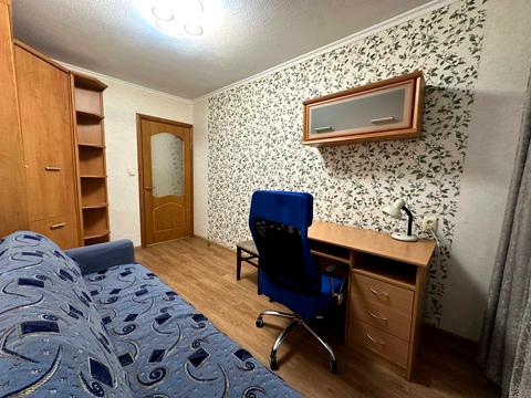 квартира за адресою Універсальна вул., 29