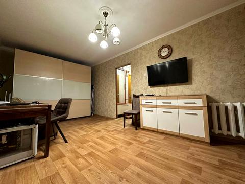 квартира за адресою Універсальна вул., 29