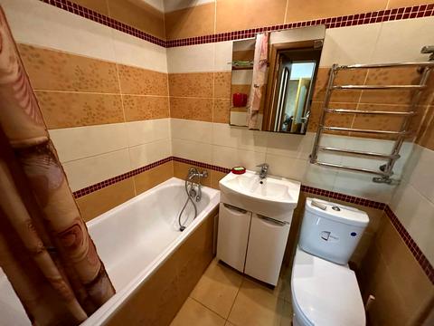 квартира за адресою Універсальна вул., 29