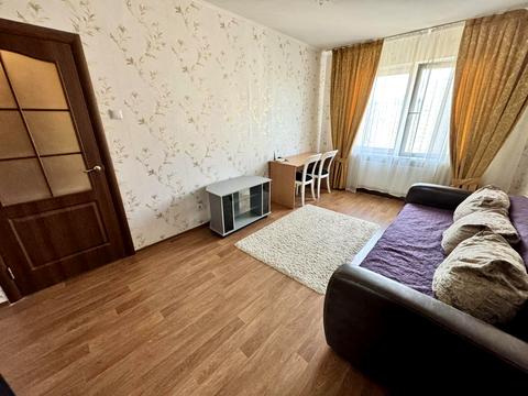 квартира по адресу Софии Русовой ул., 1