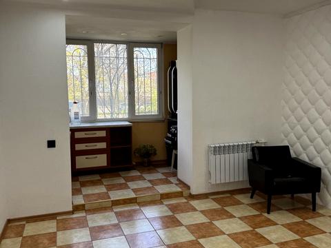 квартира за адресою Євгена Чикаленка вул., 44