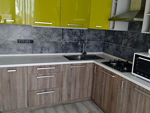 квартира за адресою Практична вул., 1