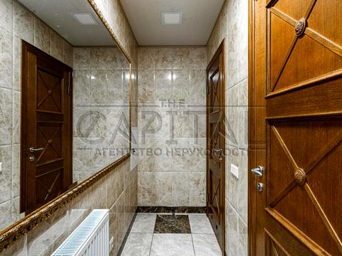 комерційна за адресою Дениса Монастирського вул. (Василя Сурікова), 7-Г