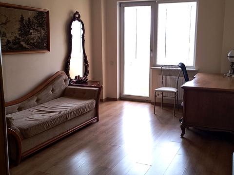 квартира по адресу Французский бульв., 9