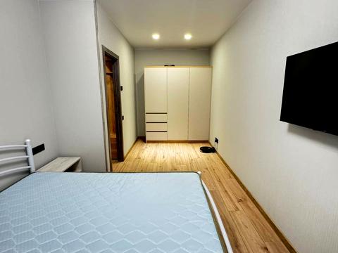 квартира за адресою Мольєра вул., 77