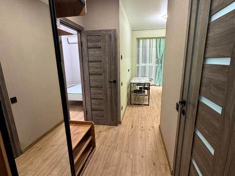 квартира за адресою Мольєра вул., 77