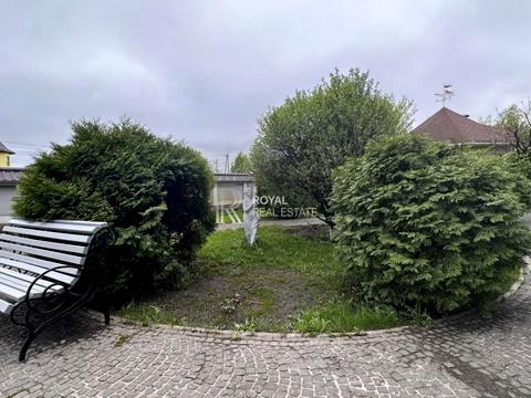 будинок за адресою Київська вул.