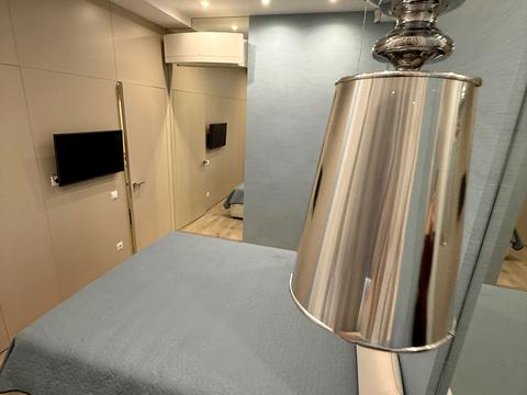 квартира за адресою Володимира Моссаковського вул. (Клари Цеткін), 7