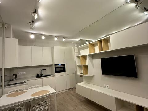 квартира за адресою Володимира Моссаковського вул. (Клари Цеткін), 7