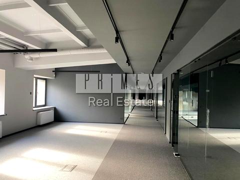 комерційна за адресою Київ, Куренівська вул., 102