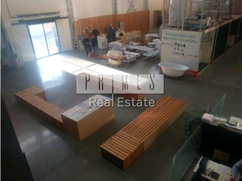 комерційна за адресою Київ, Куренівська вул., 102