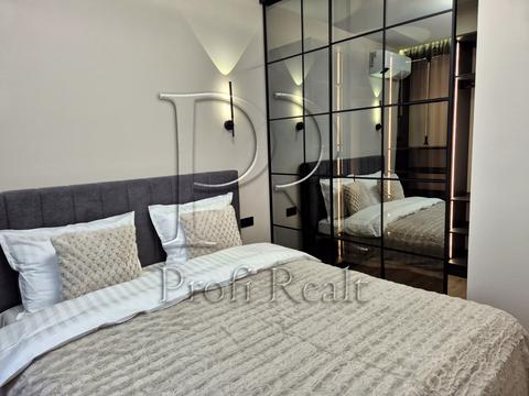 квартира за адресою Родини Крістерів вул., 14