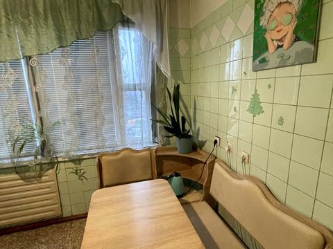 квартира за адресою Володимира Івасюка просп. (Героїв Сталінграду), 44