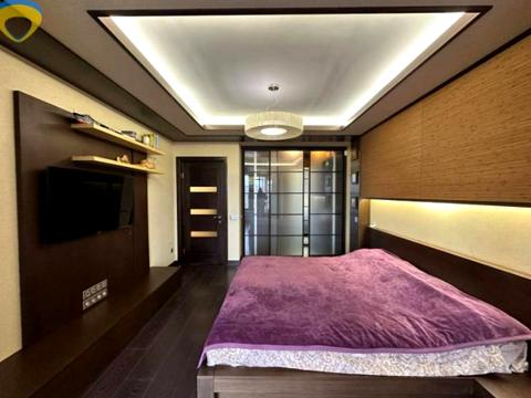 квартира за адресою Одеса, Академіка Заболотного вул., 58