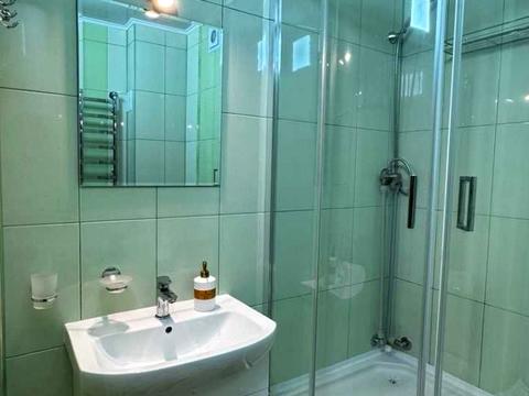 квартира за адресою Драгоманова вул., 1-К