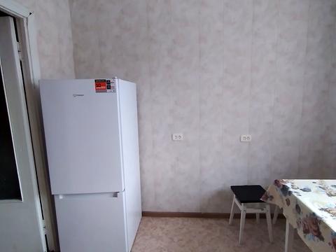 квартира по адресу Андрея Мельника ул., 4