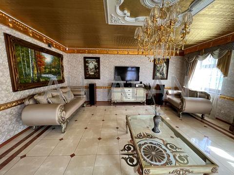 комерційна за адресою Євгена Чикаленка вул. (Пушкінська), 32