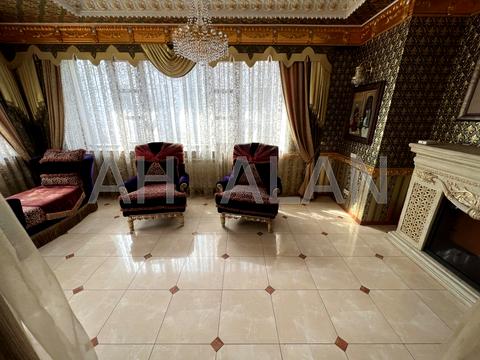 комерційна за адресою Євгена Чикаленка вул. (Пушкінська), 32