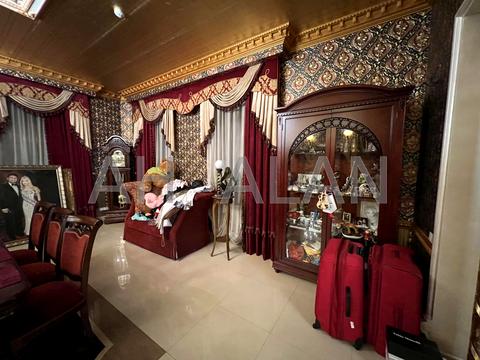 комерційна за адресою Євгена Чикаленка вул. (Пушкінська), 32