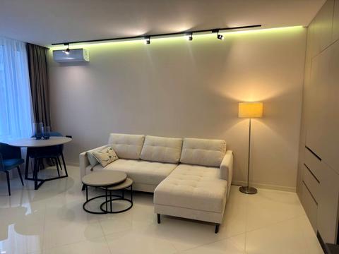 квартира по адресу Днепровская набережная ул., 18-А