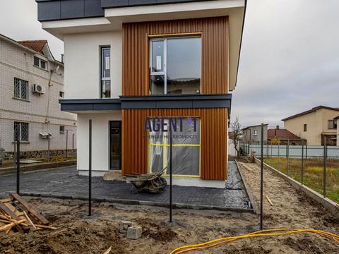 будинок за адресою Райдужна вул.