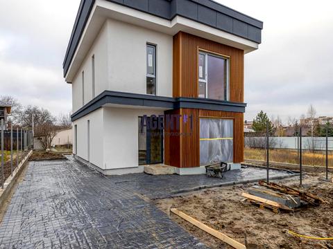 будинок за адресою Райдужна вул.