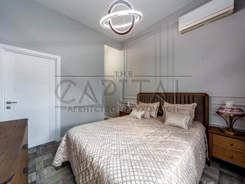 будинок за адресою с. Крушинка, Святкова