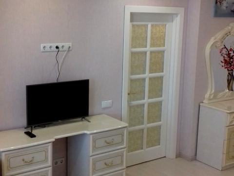 квартира за адресою Анни Ахматової вул., 16-В