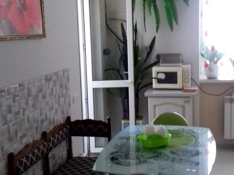 квартира за адресою Анни Ахматової вул., 16-В