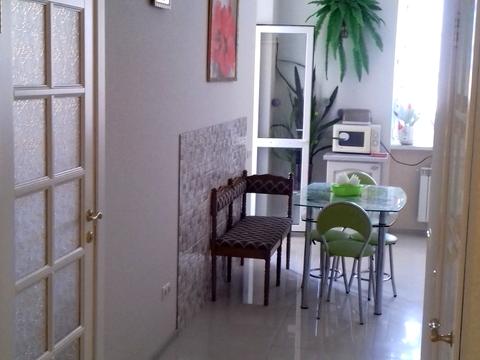 квартира за адресою Анни Ахматової вул., 16-В