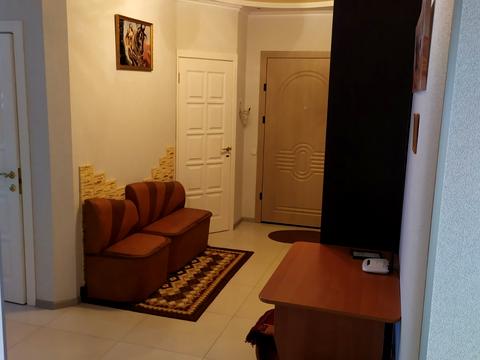 квартира за адресою Анни Ахматової вул., 16-В