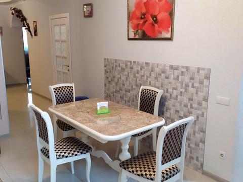 квартира за адресою Анни Ахматової вул., 16-В