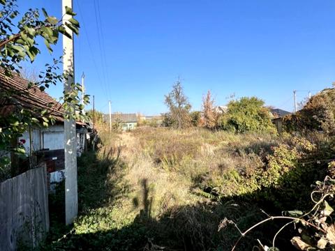 участок по адресу Яблоньская ул. (Кирова), 145