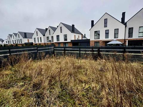 будинок за адресою Михайла Грушевського вул.