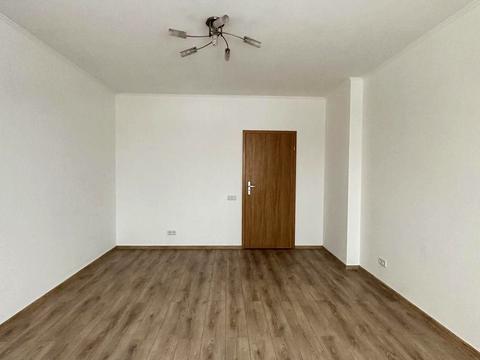 комерційна за адресою Раїси Окіпної вул., 4