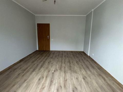 комерційна за адресою Раїси Окіпної вул., 4