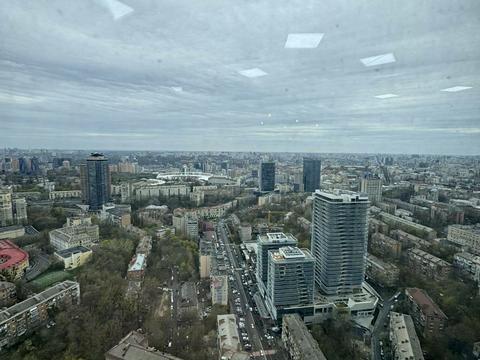 комерційна за адресою Кловський узвіз (Кловський), 7a