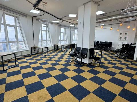 комерційна за адресою Кловський узвіз (Кловський), 7a