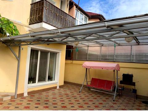 будинок за адресою Георгія Липського вул. (Толбухіна), 94