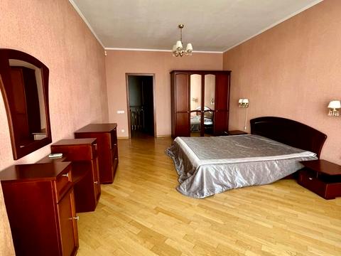 квартира по адресу Полтавская ул., 10