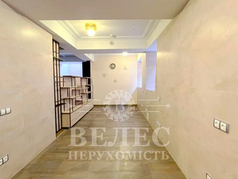 коммерческая по адресу Володимира Винниченка ул. (Юрія Коцюбинського), 7