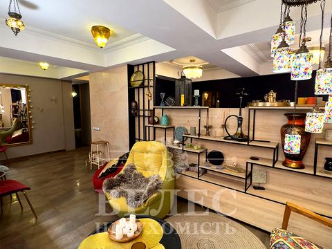 коммерческая по адресу Володимира Винниченка ул. (Юрія Коцюбинського), 7