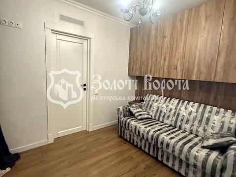 квартира по адресу Александровская ул., 1