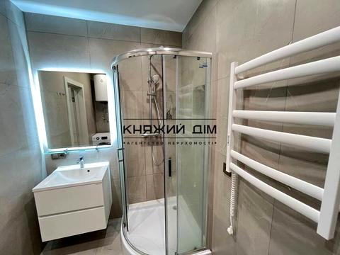 квартира за адресою Київ, Дніпровська набережна вул., 17-К