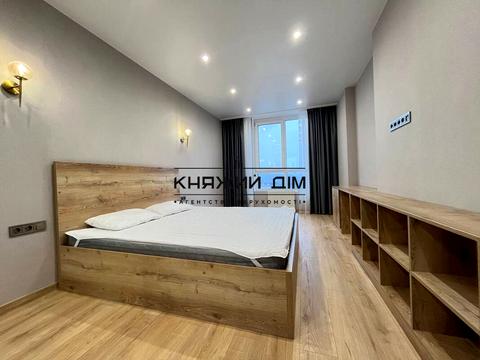 квартира за адресою Київ, Дніпровська набережна вул., 17-К