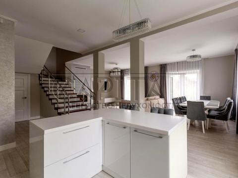 будинок за адресою Центральна вул.