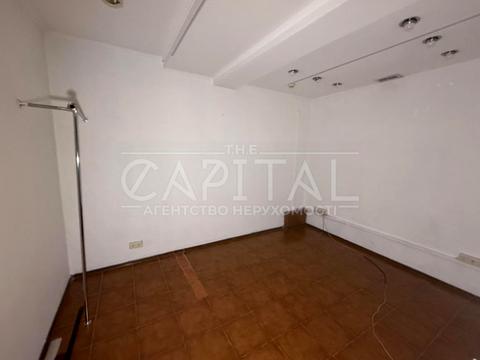 коммерческая по адресу Антоновича ул. (Горького), 25