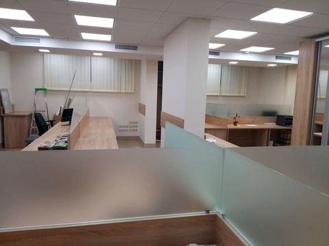 комерційна за адресою Дениса Монастирського вул. (Василя Сурікова), 7-А