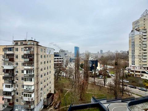 квартира за адресою Мокра вул. (Кудряшова), 8-Б